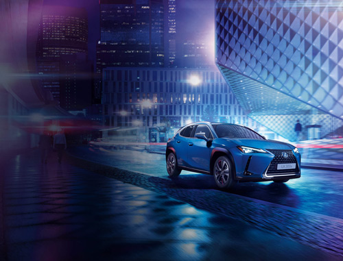 Design esterno dell'auto elettrica Lexus300