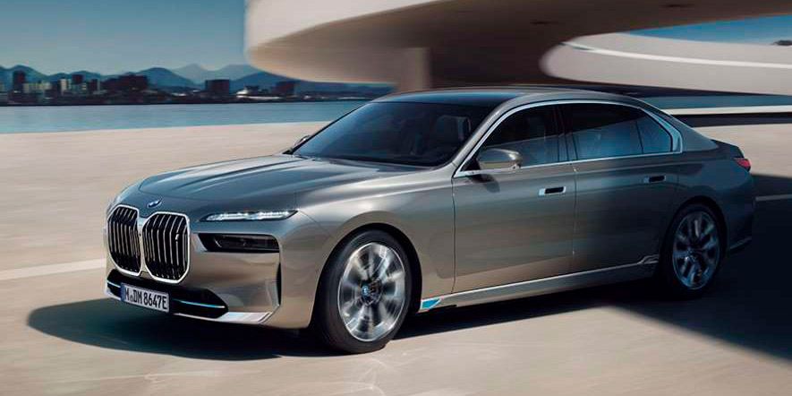bmw i7 una delle auto con maggiore autonomia