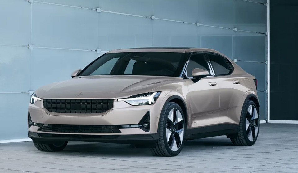 Polestar 2 Long Range Auto elettrica con maggiore autonomia