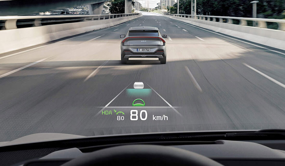 KIA EV6: sistemi di sicurezza avanzati e assistenza alla guida