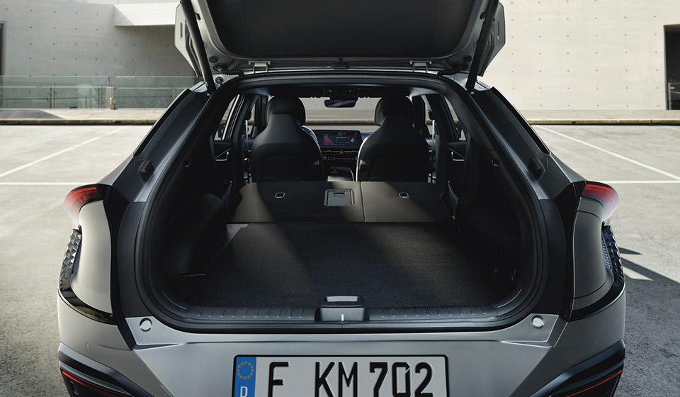KIA EV6: bagagliaio da 490 litri e frunk anteriore da 52 litri