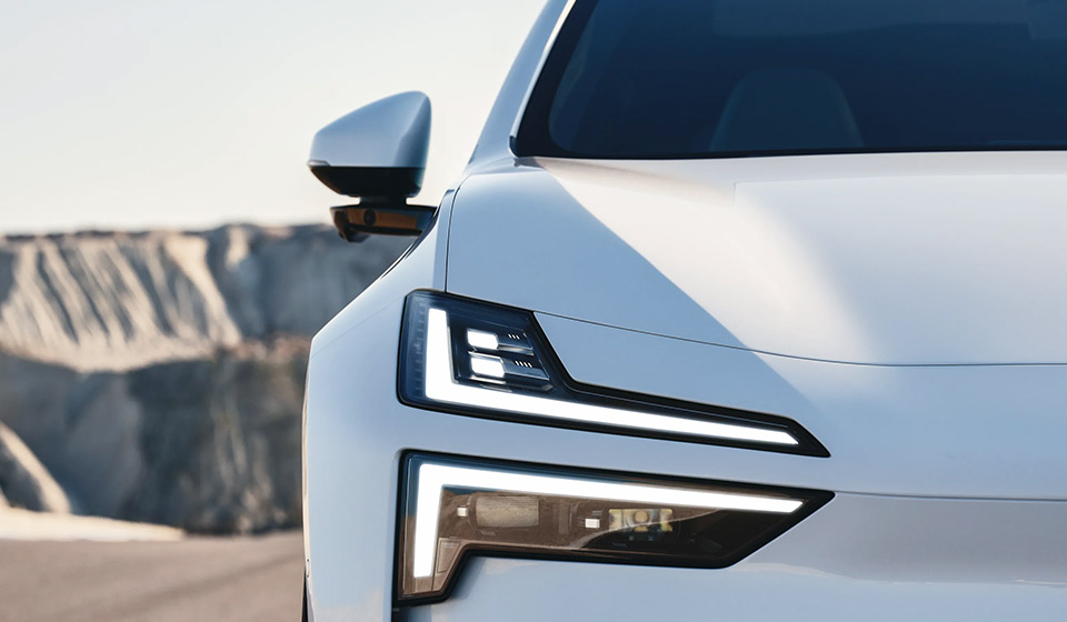 Polestar 4: prezzo, versioni e caratteristiche