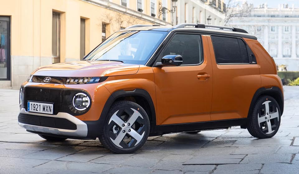 Hyundai Inster auto elettrica più economica Italia