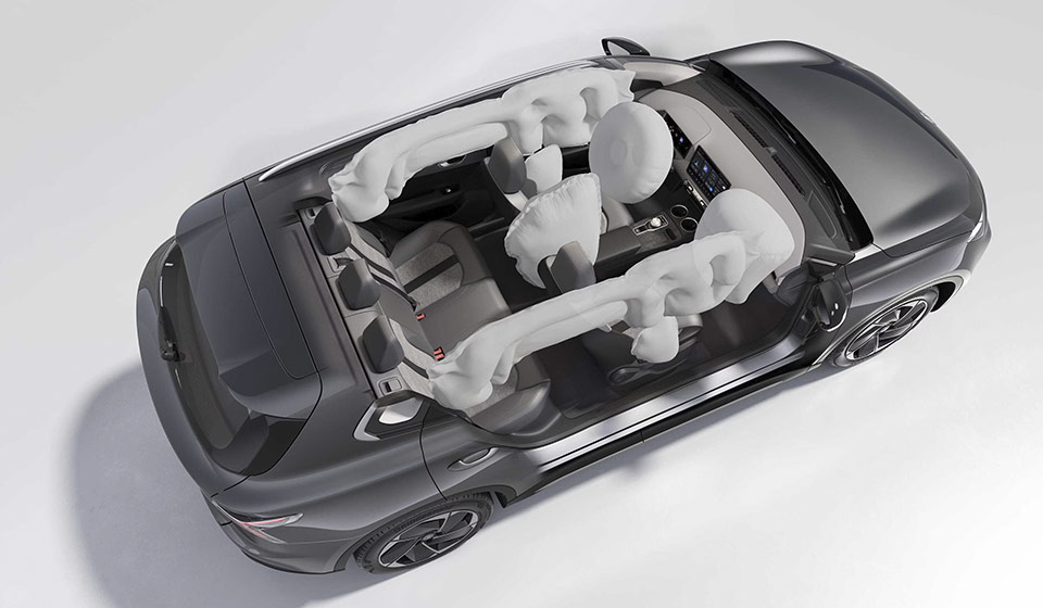 MG ES5 2026 sicurezza airbag